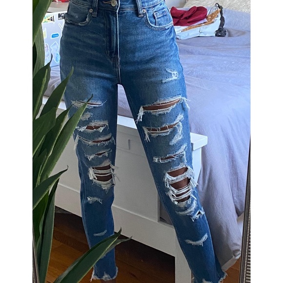 American Eagle Outfitters Denim - American Eagle Mom Jeans